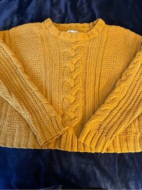 Aeropostale Cable Crewneck Sweater